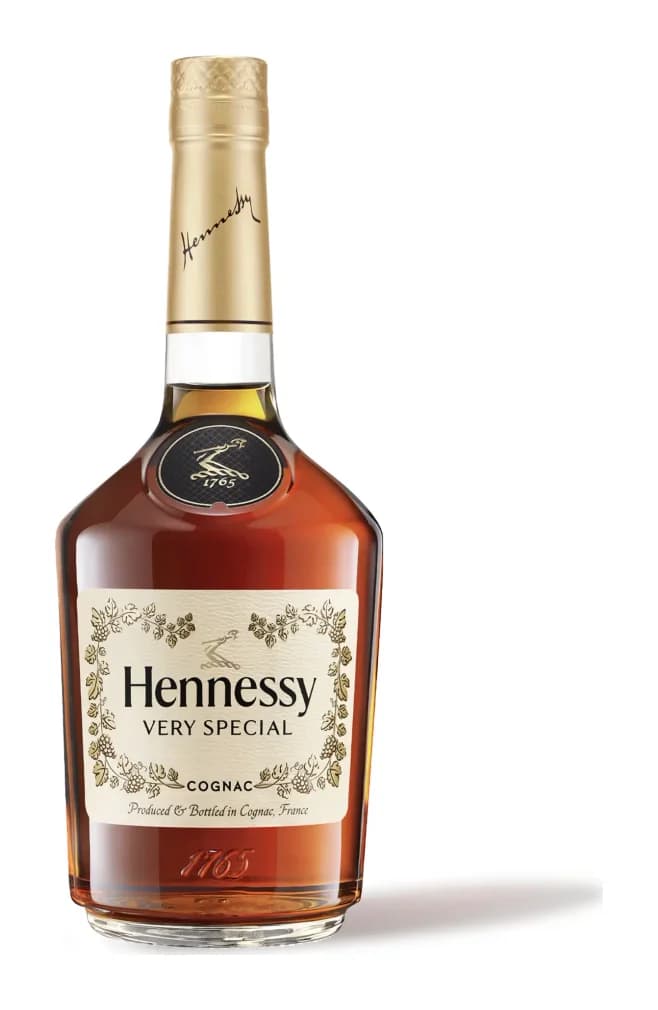 Hennessy VS bottle